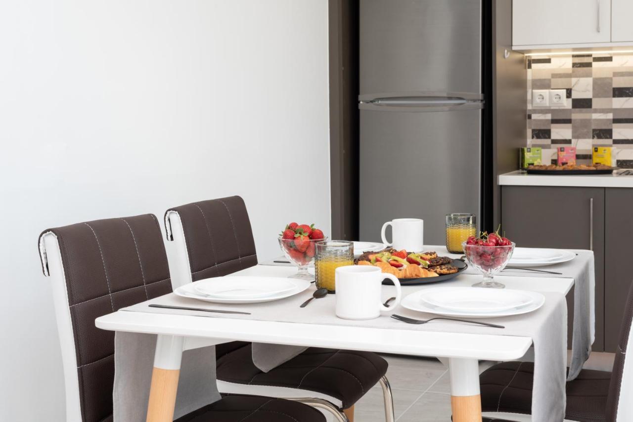 Elisavet Apartment Heraklion  Bagian luar foto